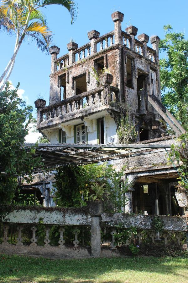 堡礁因尼斯费尔汽车旅馆 外观 照片